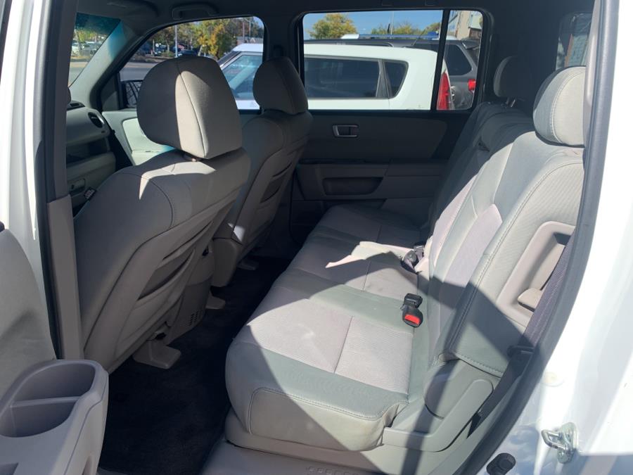 Used Honda Pilot 4WD 4dr EX 2011 | Rubber Bros Auto World. Brooklyn, New York Used Honda Pilot 4WD 4dr EX 2011 | Rubber Bros Auto World. Brooklyn, New York