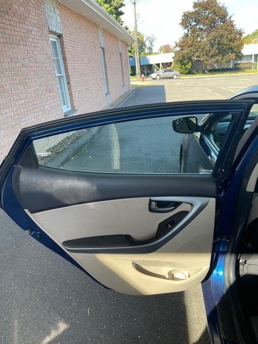 2016 Hyundai Elantra 4dr Sdn Auto SE (Alabama Plant), available for sale in New Britain, Connecticut | Supreme Automotive. New Britain, Connecticut 2016 Hyundai Elantra 4dr Sdn Auto SE (Alabama Plant), available for sale in New Britain, Connecticut | Supreme Automotive. New Britain, Connecticut