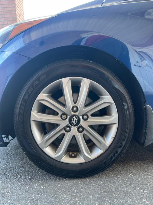 2016 Hyundai Elantra 4dr Sdn Auto SE (Alabama Plant), available for sale in New Britain, Connecticut | Supreme Automotive. New Britain, Connecticut 2016 Hyundai Elantra 4dr Sdn Auto SE (Alabama Plant), available for sale in New Britain, Connecticut | Supreme Automotive. New Britain, Connecticut