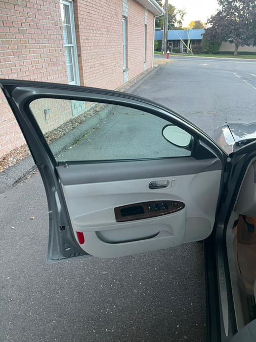 2008 Buick LaCrosse 4dr Sdn CX, available for sale in New Britain, Connecticut | Supreme Automotive. New Britain, Connecticut 2008 Buick LaCrosse 4dr Sdn CX, available for sale in New Britain, Connecticut | Supreme Automotive. New Britain, Connecticut