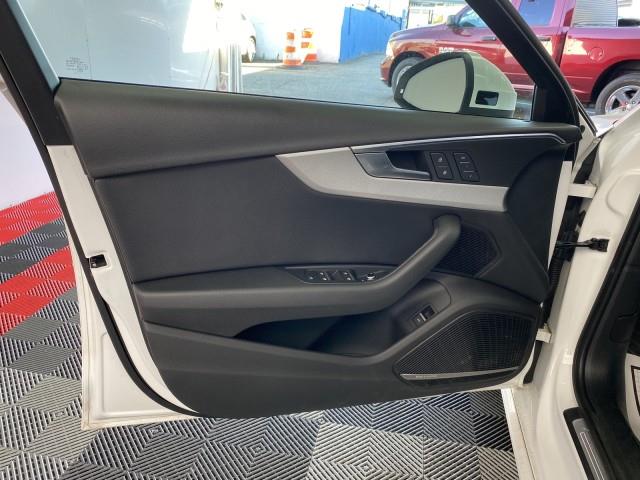 Used Audi A4 Premium Plus 2017 | Queens Auto Mall. Richmond Hill, New York Used Audi A4 Premium Plus 2017 | Queens Auto Mall. Richmond Hill, New York