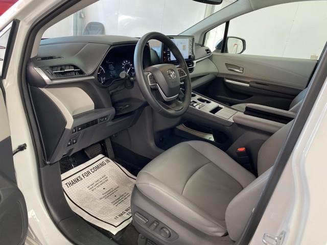Used Toyota Sienna XLE 2021 | Queens Auto Mall. Richmond Hill, New York Used Toyota Sienna XLE 2021 | Queens Auto Mall. Richmond Hill, New York