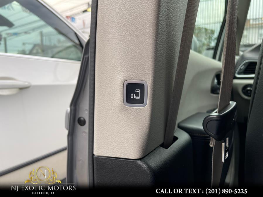 Used Chrysler Pacifica Touring L FWD 2018 | NJ Exotic Motors. Elizabeth, New Jersey Used Chrysler Pacifica Touring L FWD 2018 | NJ Exotic Motors. Elizabeth, New Jersey
