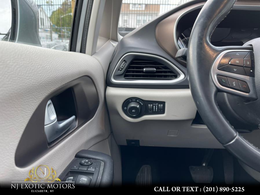 Used Chrysler Pacifica Touring L FWD 2018 | NJ Exotic Motors. Elizabeth, New Jersey Used Chrysler Pacifica Touring L FWD 2018 | NJ Exotic Motors. Elizabeth, New Jersey