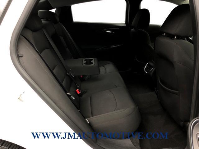 2018 Chevrolet Malibu 4dr Sdn LT w/1LT, available for sale in Naugatuck, Connecticut | J&M Automotive Sls&Svc LLC. Naugatuck, Connecticut 2018 Chevrolet Malibu 4dr Sdn LT w/1LT, available for sale in Naugatuck, Connecticut | J&M Automotive Sls&Svc LLC. Naugatuck, Connecticut