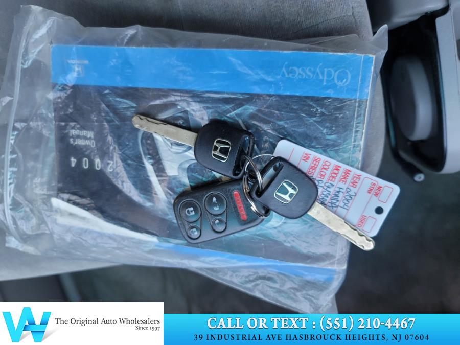 Used Honda Odyssey 5dr EX 2004 | AW Auto & Truck Wholesalers, Inc. Hasbrouck Heights, New Jersey Used Honda Odyssey 5dr EX 2004 | AW Auto & Truck Wholesalers, Inc. Hasbrouck Heights, New Jersey