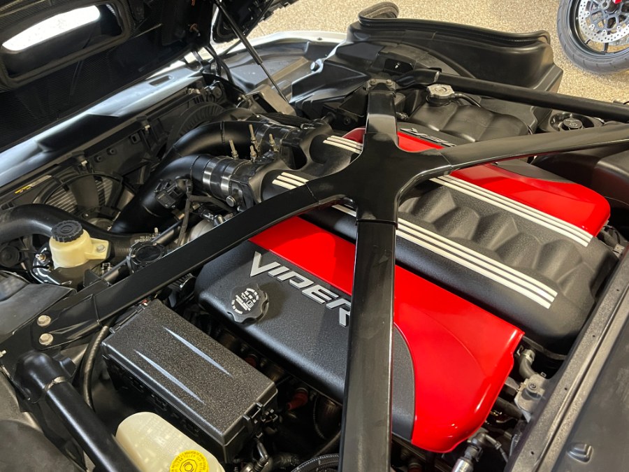 Used Dodge SRT Viper 2dr Cpe GTS 2014 | Geneva Motor Cars. Darien, Wisconsin Used Dodge SRT Viper 2dr Cpe GTS 2014 | Geneva Motor Cars. Darien, Wisconsin