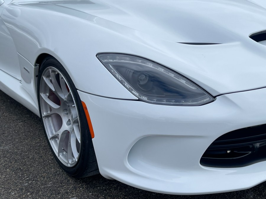 Used Dodge SRT Viper 2dr Cpe GTS 2014 | Geneva Motor Cars. Darien, Wisconsin Used Dodge SRT Viper 2dr Cpe GTS 2014 | Geneva Motor Cars. Darien, Wisconsin
