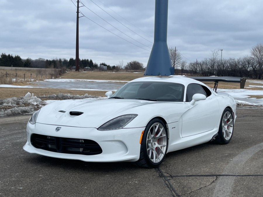 Used Dodge SRT Viper 2dr Cpe GTS 2014 | Geneva Motor Cars. Darien, Wisconsin Used Dodge SRT Viper 2dr Cpe GTS 2014 | Geneva Motor Cars. Darien, Wisconsin