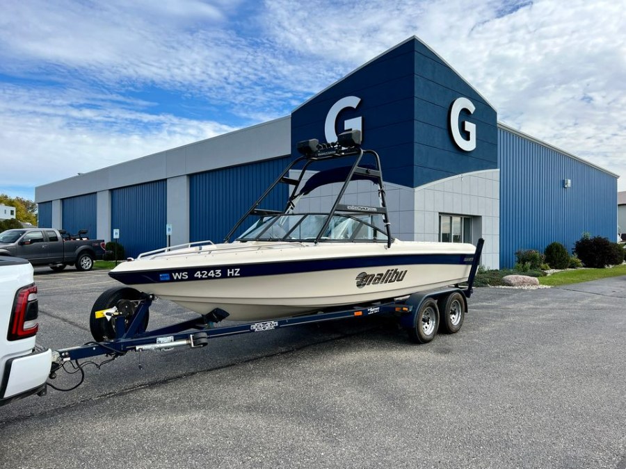 Used Malibu Sunsetter BOAT 2000 | Geneva Motor Cars. Darien, Wisconsin Used Malibu Sunsetter BOAT 2000 | Geneva Motor Cars. Darien, Wisconsin