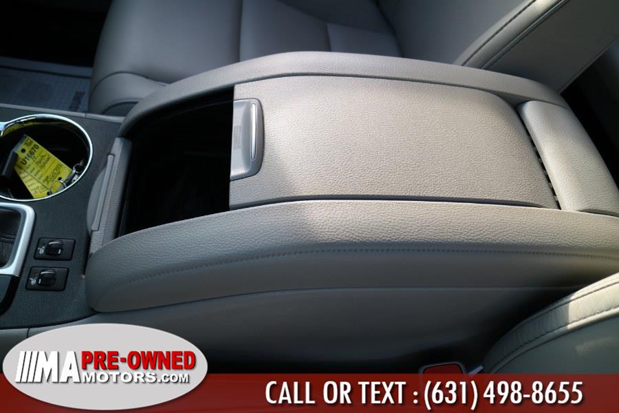 2019 Toyota Highlander XLE V6 AWD (Natl), available for sale in Huntington Station, New York | M & A Motors. Huntington Station, New York 2019 Toyota Highlander XLE V6 AWD (Natl), available for sale in Huntington Station, New York | M & A Motors. Huntington Station, New York