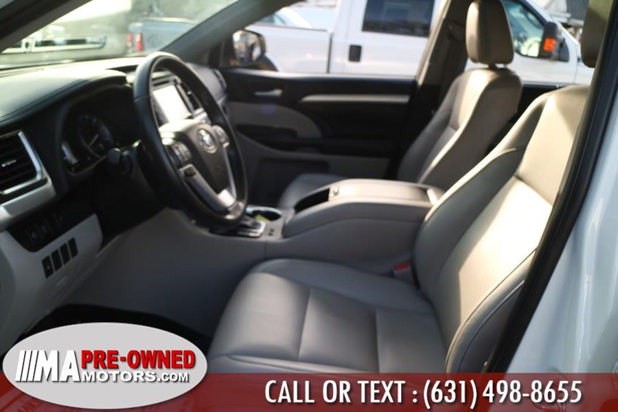 2019 Toyota Highlander XLE V6 AWD (Natl), available for sale in Huntington Station, New York | M & A Motors. Huntington Station, New York 2019 Toyota Highlander XLE V6 AWD (Natl), available for sale in Huntington Station, New York | M & A Motors. Huntington Station, New York