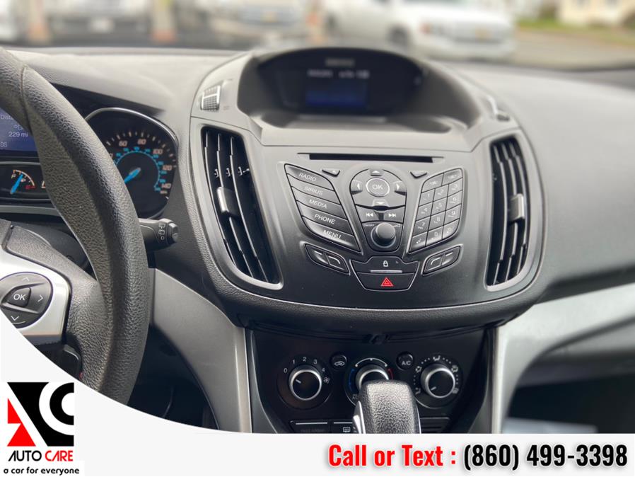 2013 Ford Escape 4WD 4dr SE, available for sale in Vernon , Connecticut | Auto Care Motors. Vernon , Connecticut 2013 Ford Escape 4WD 4dr SE, available for sale in Vernon , Connecticut | Auto Care Motors. Vernon , Connecticut