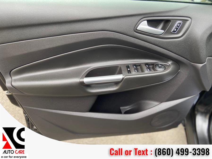 2013 Ford Escape 4WD 4dr SE, available for sale in Vernon , Connecticut | Auto Care Motors. Vernon , Connecticut 2013 Ford Escape 4WD 4dr SE, available for sale in Vernon , Connecticut | Auto Care Motors. Vernon , Connecticut