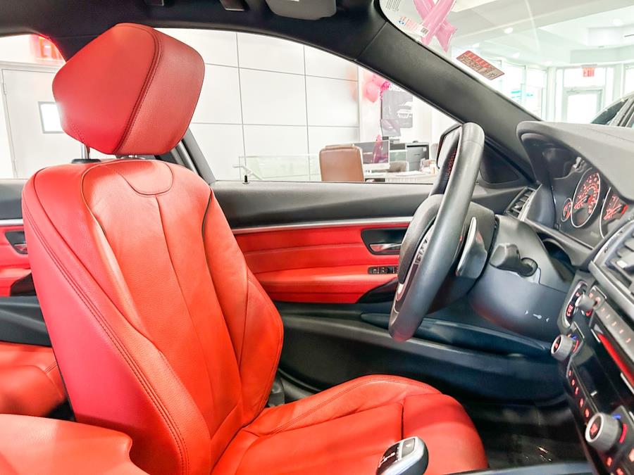 Used BMW 3 Series 330i xDrive Sedan 2018 | Luxury Motor Club. Franklin Square, New York Used BMW 3 Series 330i xDrive Sedan 2018 | Luxury Motor Club. Franklin Square, New York