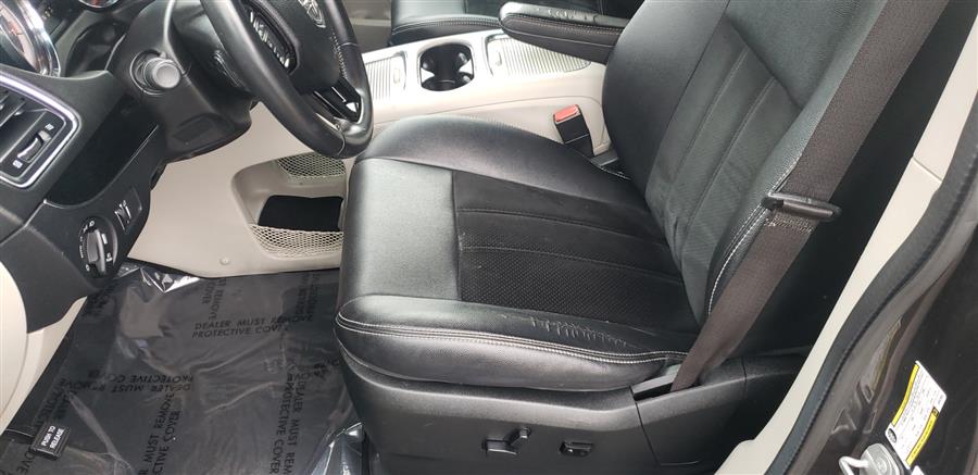 2018 Dodge Grand Caravan SXT SXT Wagon, available for sale in Little Ferry, New Jersey | Victoria Preowned Autos Inc. Little Ferry, New Jersey 2018 Dodge Grand Caravan SXT SXT Wagon, available for sale in Little Ferry, New Jersey | Victoria Preowned Autos Inc. Little Ferry, New Jersey