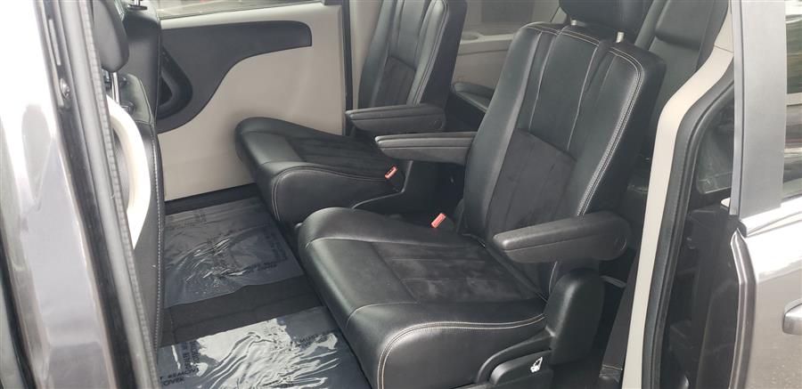 2018 Dodge Grand Caravan SXT SXT Wagon, available for sale in Little Ferry, New Jersey | Victoria Preowned Autos Inc. Little Ferry, New Jersey 2018 Dodge Grand Caravan SXT SXT Wagon, available for sale in Little Ferry, New Jersey | Victoria Preowned Autos Inc. Little Ferry, New Jersey