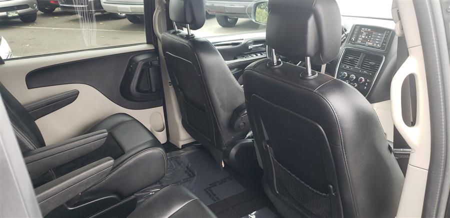 2018 Dodge Grand Caravan SXT SXT Wagon, available for sale in Little Ferry, New Jersey | Victoria Preowned Autos Inc. Little Ferry, New Jersey 2018 Dodge Grand Caravan SXT SXT Wagon, available for sale in Little Ferry, New Jersey | Victoria Preowned Autos Inc. Little Ferry, New Jersey