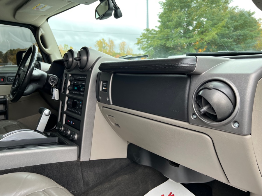 Used HUMMER H2 4dr Wgn 2003 | Marsh Auto Sales LLC. Ortonville, Michigan Used HUMMER H2 4dr Wgn 2003 | Marsh Auto Sales LLC. Ortonville, Michigan