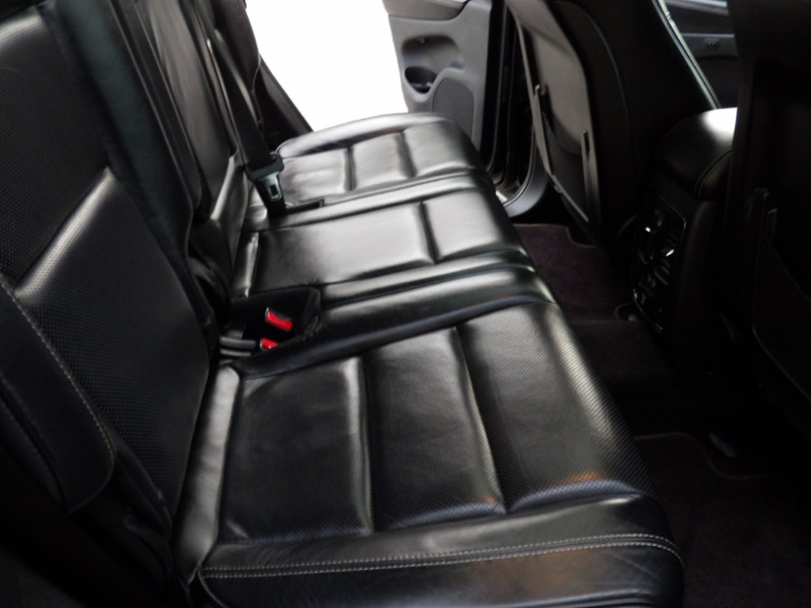 2016 Jeep Grand Cherokee 4WD 4dr Overland, available for sale in Massapequa, New York | South Shore Auto Brokers & Sales. Massapequa, New York 2016 Jeep Grand Cherokee 4WD 4dr Overland, available for sale in Massapequa, New York | South Shore Auto Brokers & Sales. Massapequa, New York