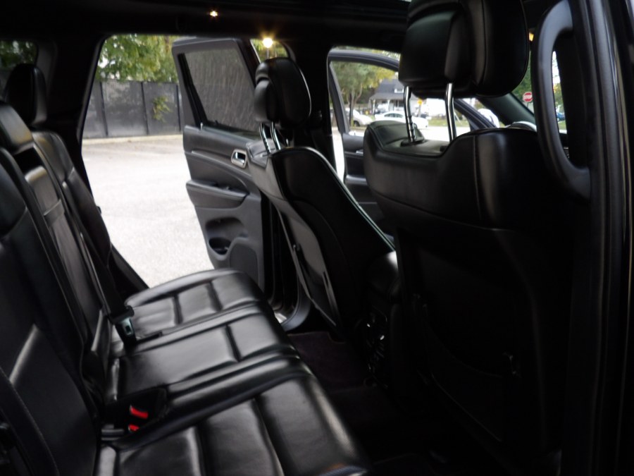2016 Jeep Grand Cherokee 4WD 4dr Overland, available for sale in Massapequa, New York | South Shore Auto Brokers & Sales. Massapequa, New York 2016 Jeep Grand Cherokee 4WD 4dr Overland, available for sale in Massapequa, New York | South Shore Auto Brokers & Sales. Massapequa, New York
