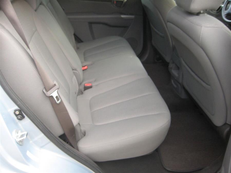 2010 Hyundai Santa Fe GLS AWD 4dr SUV, available for sale in Massapequa, New York | Rite Choice Auto Inc.. Massapequa, New York 2010 Hyundai Santa Fe GLS AWD 4dr SUV, available for sale in Massapequa, New York | Rite Choice Auto Inc.. Massapequa, New York