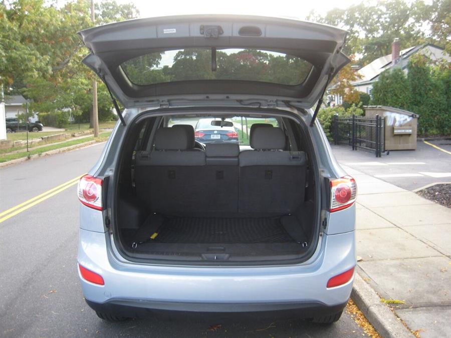 2010 Hyundai Santa Fe GLS AWD 4dr SUV, available for sale in Massapequa, New York | Rite Choice Auto Inc.. Massapequa, New York 2010 Hyundai Santa Fe GLS AWD 4dr SUV, available for sale in Massapequa, New York | Rite Choice Auto Inc.. Massapequa, New York