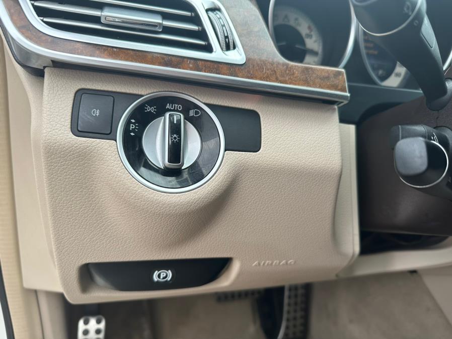 2014 Mercedes-Benz E-Class 4dr Sdn E350 Sport 4MATIC, available for sale in Manchester, Connecticut | Carsonmain LLC. Manchester, Connecticut 2014 Mercedes-Benz E-Class 4dr Sdn E350 Sport 4MATIC, available for sale in Manchester, Connecticut | Carsonmain LLC. Manchester, Connecticut