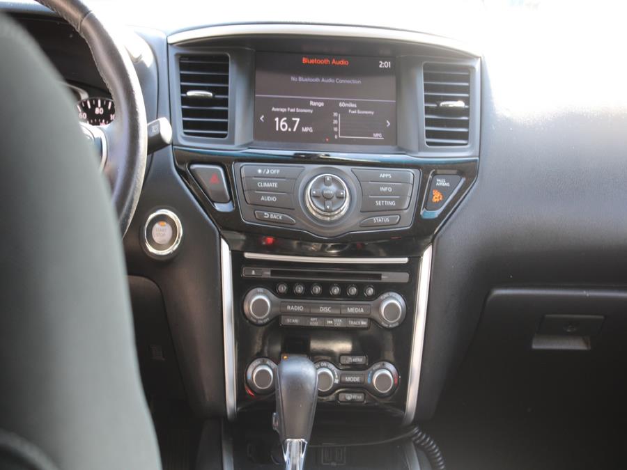 2018 Nissan Pathfinder 4x4 SV, available for sale in BROOKLYN, New York | Deals on Wheels International Auto. BROOKLYN, New York 2018 Nissan Pathfinder 4x4 SV, available for sale in BROOKLYN, New York | Deals on Wheels International Auto. BROOKLYN, New York