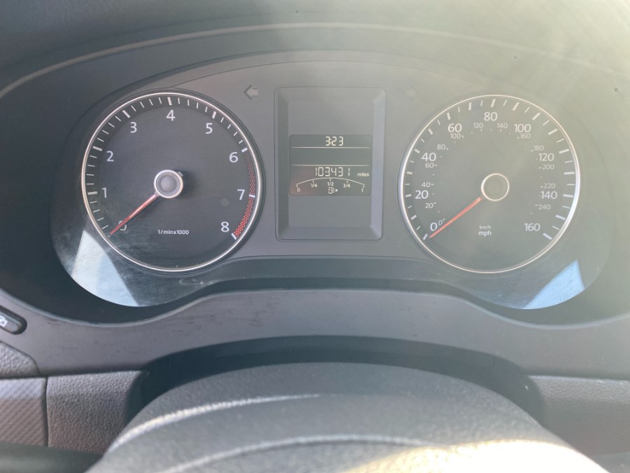 2012 Volkswagen Jetta Sedan 4dr Manual SE PZEV, available for sale in Middle Village, New York | Middle Village Motors . Middle Village, New York 2012 Volkswagen Jetta Sedan 4dr Manual SE PZEV, available for sale in Middle Village, New York | Middle Village Motors . Middle Village, New York