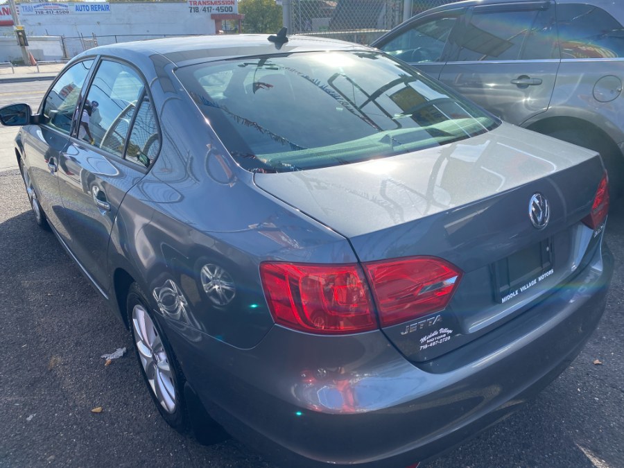 2012 Volkswagen Jetta Sedan 4dr Manual SE PZEV, available for sale in Middle Village, New York | Middle Village Motors . Middle Village, New York 2012 Volkswagen Jetta Sedan 4dr Manual SE PZEV, available for sale in Middle Village, New York | Middle Village Motors . Middle Village, New York