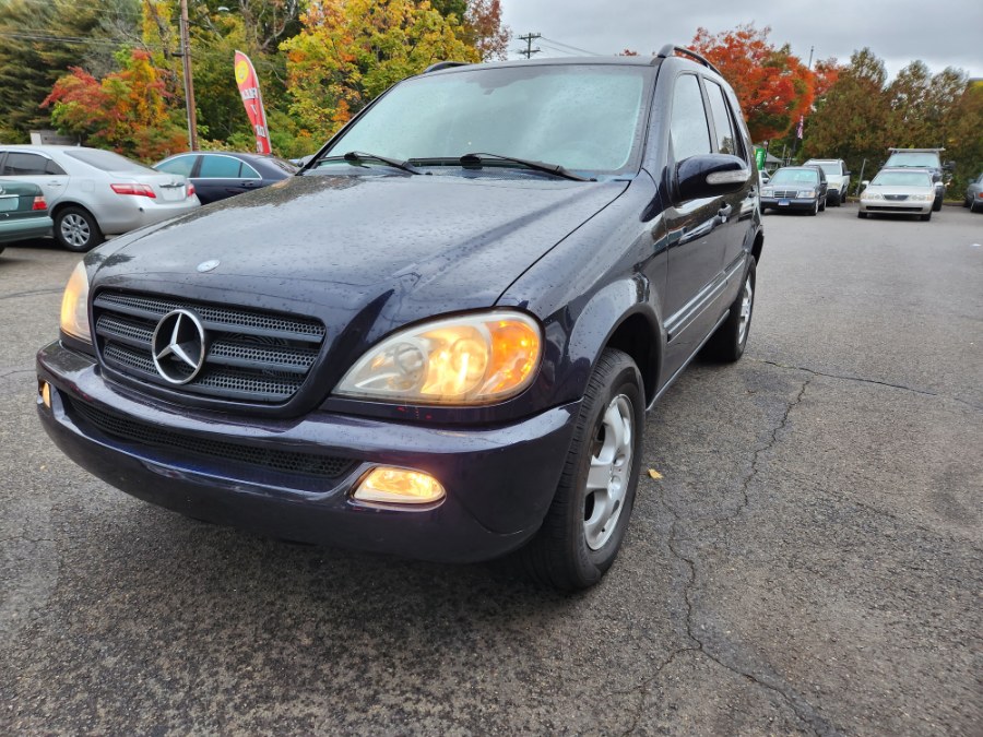 2002 Mercedes-Benz M-Class 4dr AWD 3.2L, available for sale in Bristol, Connecticut | Dealmax Motors LLC. Bristol, Connecticut