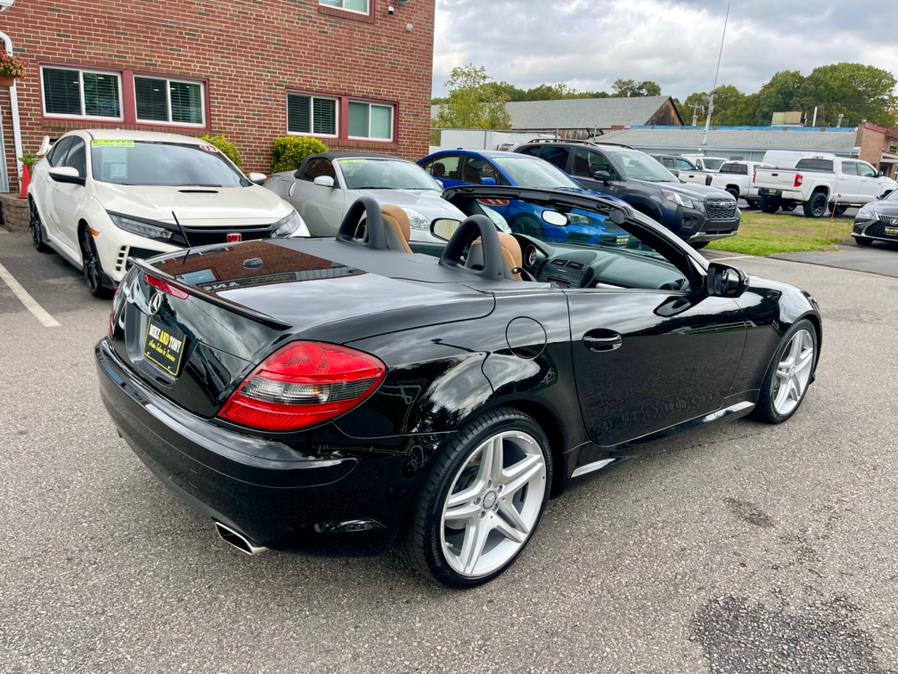 Used Mercedes-Benz SLK-Class 2dr Roadster SLK300 2011 | Mike And Tony Auto Sales, Inc. South Windsor, Connecticut Used Mercedes-Benz SLK-Class 2dr Roadster SLK300 2011 | Mike And Tony Auto Sales, Inc. South Windsor, Connecticut