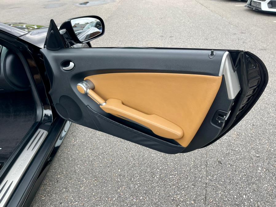 Used Mercedes-Benz SLK-Class 2dr Roadster SLK300 2011 | Mike And Tony Auto Sales, Inc. South Windsor, Connecticut Used Mercedes-Benz SLK-Class 2dr Roadster SLK300 2011 | Mike And Tony Auto Sales, Inc. South Windsor, Connecticut