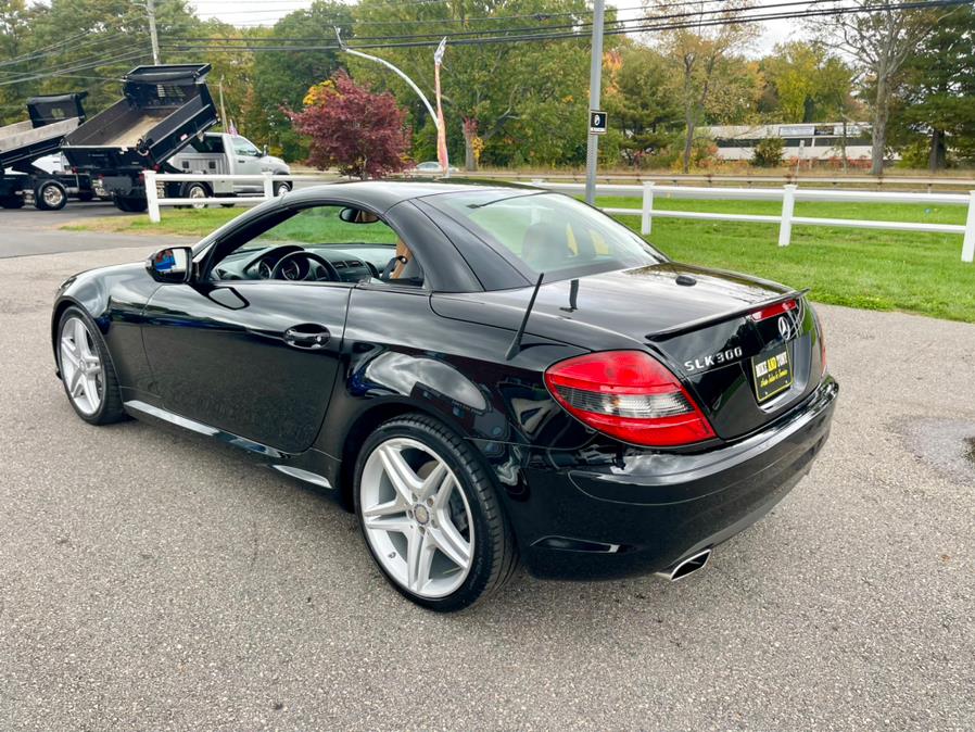 Used Mercedes-Benz SLK-Class 2dr Roadster SLK300 2011 | Mike And Tony Auto Sales, Inc. South Windsor, Connecticut Used Mercedes-Benz SLK-Class 2dr Roadster SLK300 2011 | Mike And Tony Auto Sales, Inc. South Windsor, Connecticut