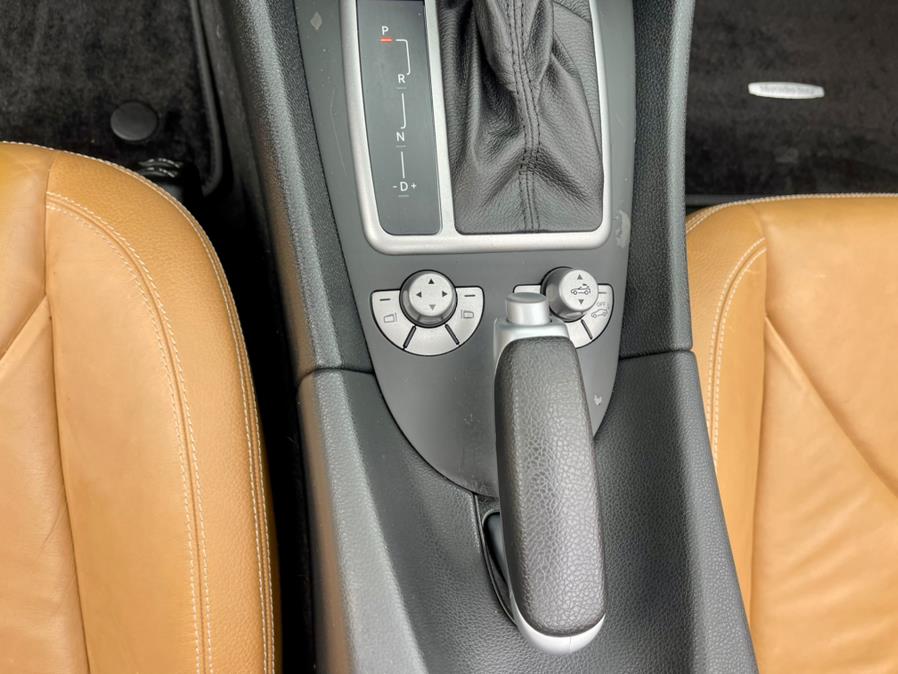 Used Mercedes-Benz SLK-Class 2dr Roadster SLK300 2011 | Mike And Tony Auto Sales, Inc. South Windsor, Connecticut Used Mercedes-Benz SLK-Class 2dr Roadster SLK300 2011 | Mike And Tony Auto Sales, Inc. South Windsor, Connecticut