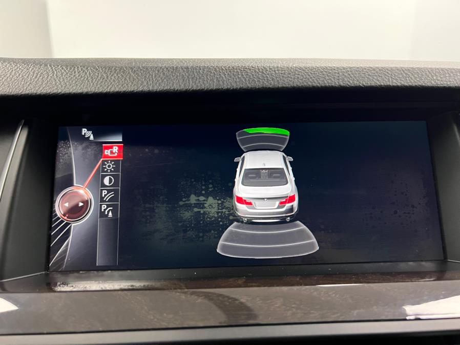 2016 BMW 5 Series 4dr Sdn 535i xDrive AWD, available for sale in Elizabeth, New Jersey | M Auto Group. Elizabeth, New Jersey 2016 BMW 5 Series 4dr Sdn 535i xDrive AWD, available for sale in Elizabeth, New Jersey | M Auto Group. Elizabeth, New Jersey