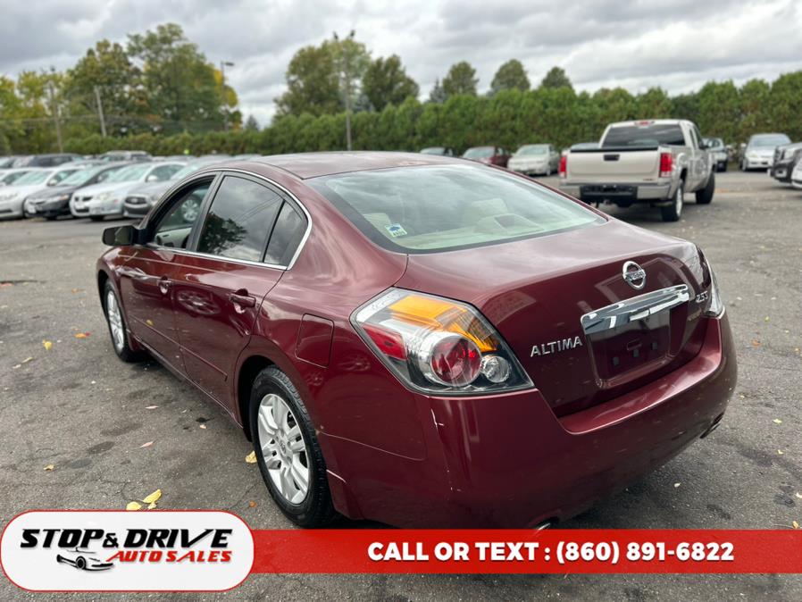 Used Nissan Altima 4dr Sdn I4 CVT 2.5 SL 2011 | Stop & Drive Auto Sales. East Windsor, Connecticut Used Nissan Altima 4dr Sdn I4 CVT 2.5 SL 2011 | Stop & Drive Auto Sales. East Windsor, Connecticut
