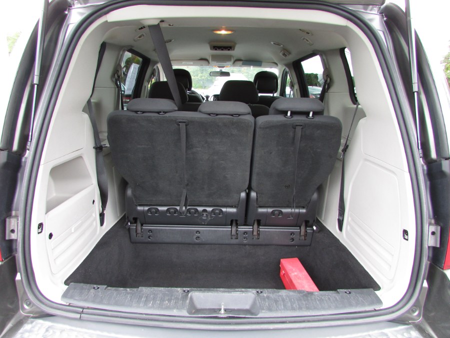 Used Dodge Grand Caravan 4dr Wgn SE 2010 | United Auto Sales of E Windsor, Inc. East Windsor, Connecticut Used Dodge Grand Caravan 4dr Wgn SE 2010 | United Auto Sales of E Windsor, Inc. East Windsor, Connecticut