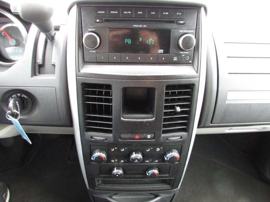 Used Dodge Grand Caravan 4dr Wgn SE 2010 | United Auto Sales of E Windsor, Inc. East Windsor, Connecticut Used Dodge Grand Caravan 4dr Wgn SE 2010 | United Auto Sales of E Windsor, Inc. East Windsor, Connecticut