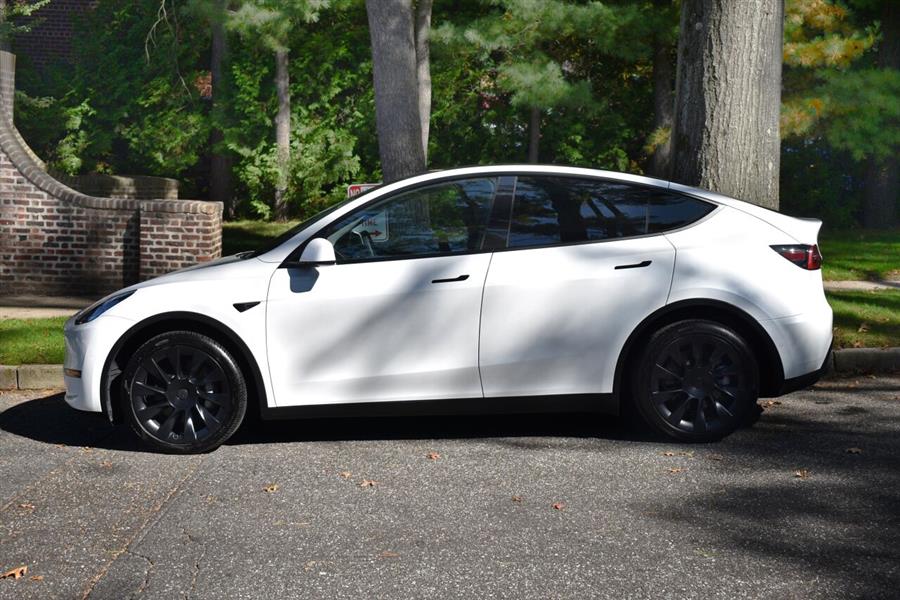 2021 Tesla Model y Long Range AWD 4dr Crossover, available for sale in Great Neck, New York | Camy Cars. Great Neck, New York 2021 Tesla Model y Long Range AWD 4dr Crossover, available for sale in Great Neck, New York | Camy Cars. Great Neck, New York