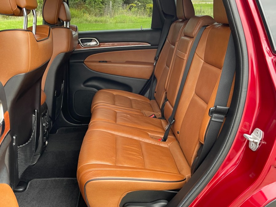 2012 Jeep Grand Cherokee 4WD 4dr Overland, available for sale in Darien, Wisconsin | Geneva Motor Cars. Darien, Wisconsin 2012 Jeep Grand Cherokee 4WD 4dr Overland, available for sale in Darien, Wisconsin | Geneva Motor Cars. Darien, Wisconsin