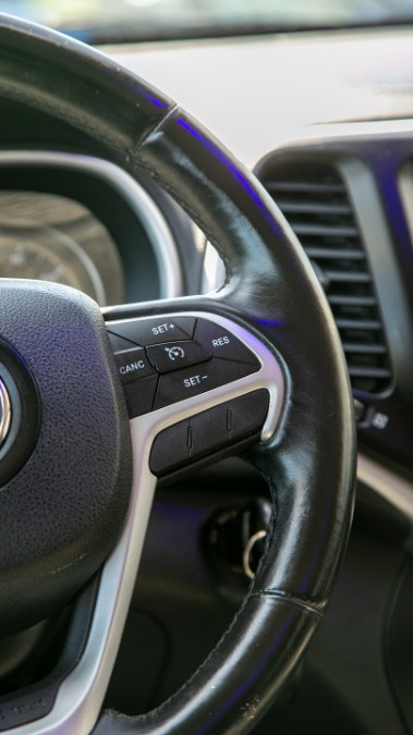 2014 Jeep Cherokee FWD 4dr Latitude, available for sale in Miami, Florida | 26 Motors Miami. Miami, Florida 2014 Jeep Cherokee FWD 4dr Latitude, available for sale in Miami, Florida | 26 Motors Miami. Miami, Florida