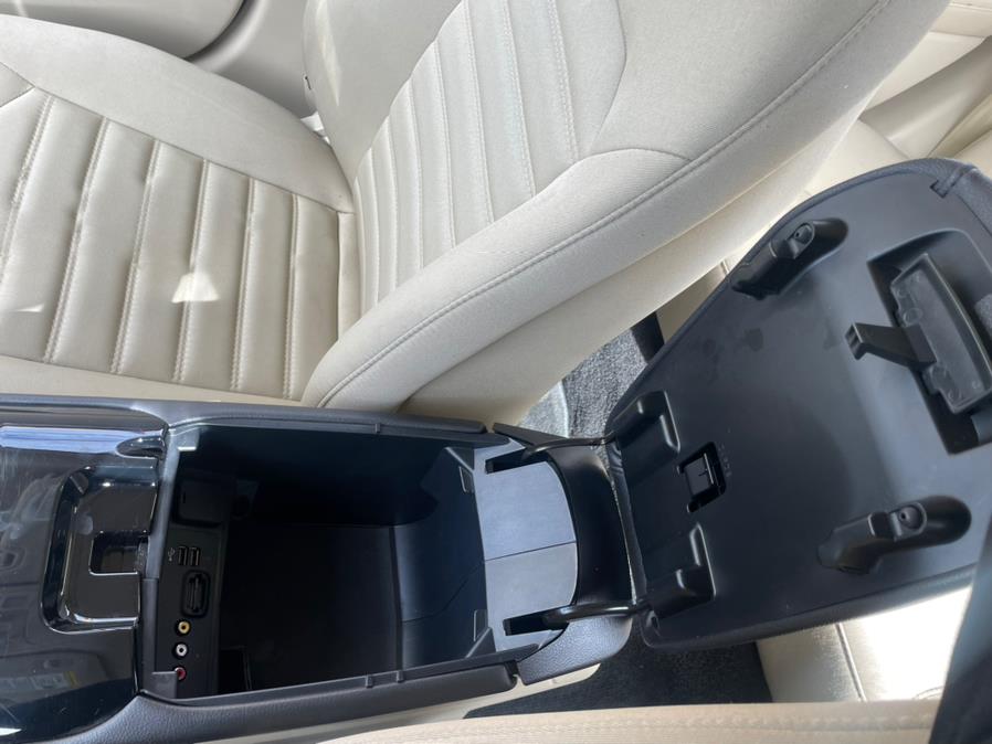 2013 Ford Fusion SE Hybrid, available for sale in Jamaica, New York | Sylhet Motors Inc.. Jamaica, New York 2013 Ford Fusion SE Hybrid, available for sale in Jamaica, New York | Sylhet Motors Inc.. Jamaica, New York