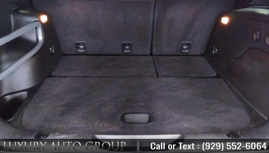2016 Jeep Cherokee 4WD 4dr Latitude, available for sale in Bronx, New York | Luxury Auto Group. Bronx, New York 2016 Jeep Cherokee 4WD 4dr Latitude, available for sale in Bronx, New York | Luxury Auto Group. Bronx, New York
