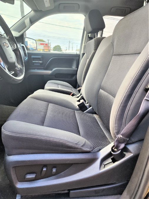 2014 Chevrolet Silverado 1500 4WD Double Cab 143.5" LT w/1LT, available for sale in Temple Hills, Maryland | Temple Hills Used Car. Temple Hills, Maryland 2014 Chevrolet Silverado 1500 4WD Double Cab 143.5" LT w/1LT, available for sale in Temple Hills, Maryland | Temple Hills Used Car. Temple Hills, Maryland