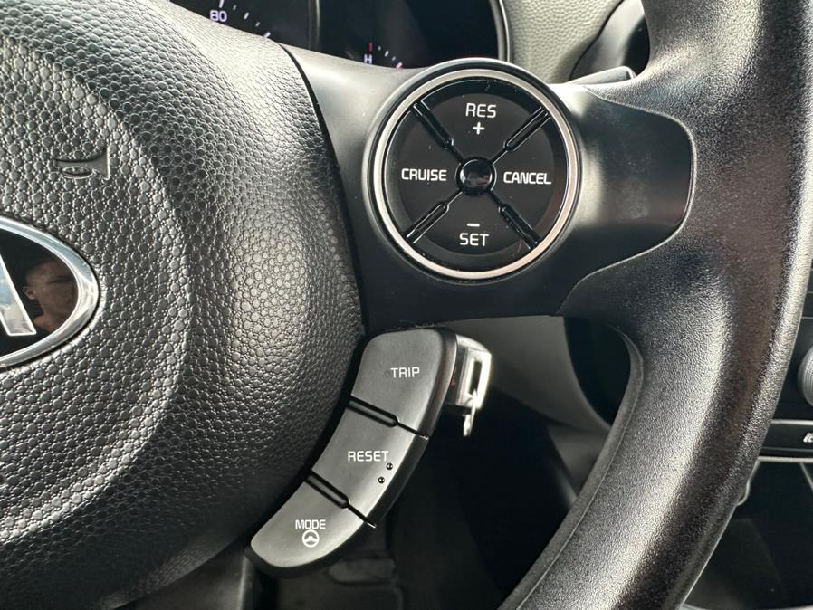 Used Kia Soul 5dr Wgn Auto + 2016 | Carsonmain LLC. Manchester, Connecticut Used Kia Soul 5dr Wgn Auto + 2016 | Carsonmain LLC. Manchester, Connecticut