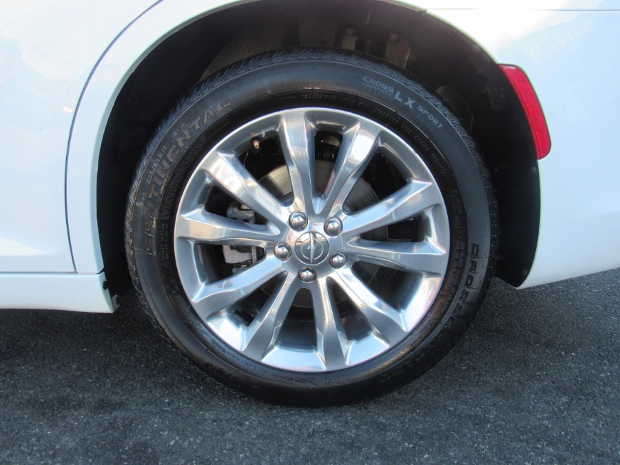 2020 Chrysler 300 Limited AWD, available for sale in Irvington, New Jersey | NJ Used Cars Center. Irvington, New Jersey 2020 Chrysler 300 Limited AWD, available for sale in Irvington, New Jersey | NJ Used Cars Center. Irvington, New Jersey
