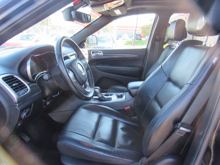2018 Jeep Grand Cherokee Limited 4x4, available for sale in Irvington, New Jersey | NJ Used Cars Center. Irvington, New Jersey 2018 Jeep Grand Cherokee Limited 4x4, available for sale in Irvington, New Jersey | NJ Used Cars Center. Irvington, New Jersey