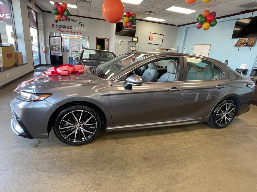 Used Toyota Camry SE Auto (Natl) 2021 | 5 Towns Drive. Inwood, New York Used Toyota Camry SE Auto (Natl) 2021 | 5 Towns Drive. Inwood, New York